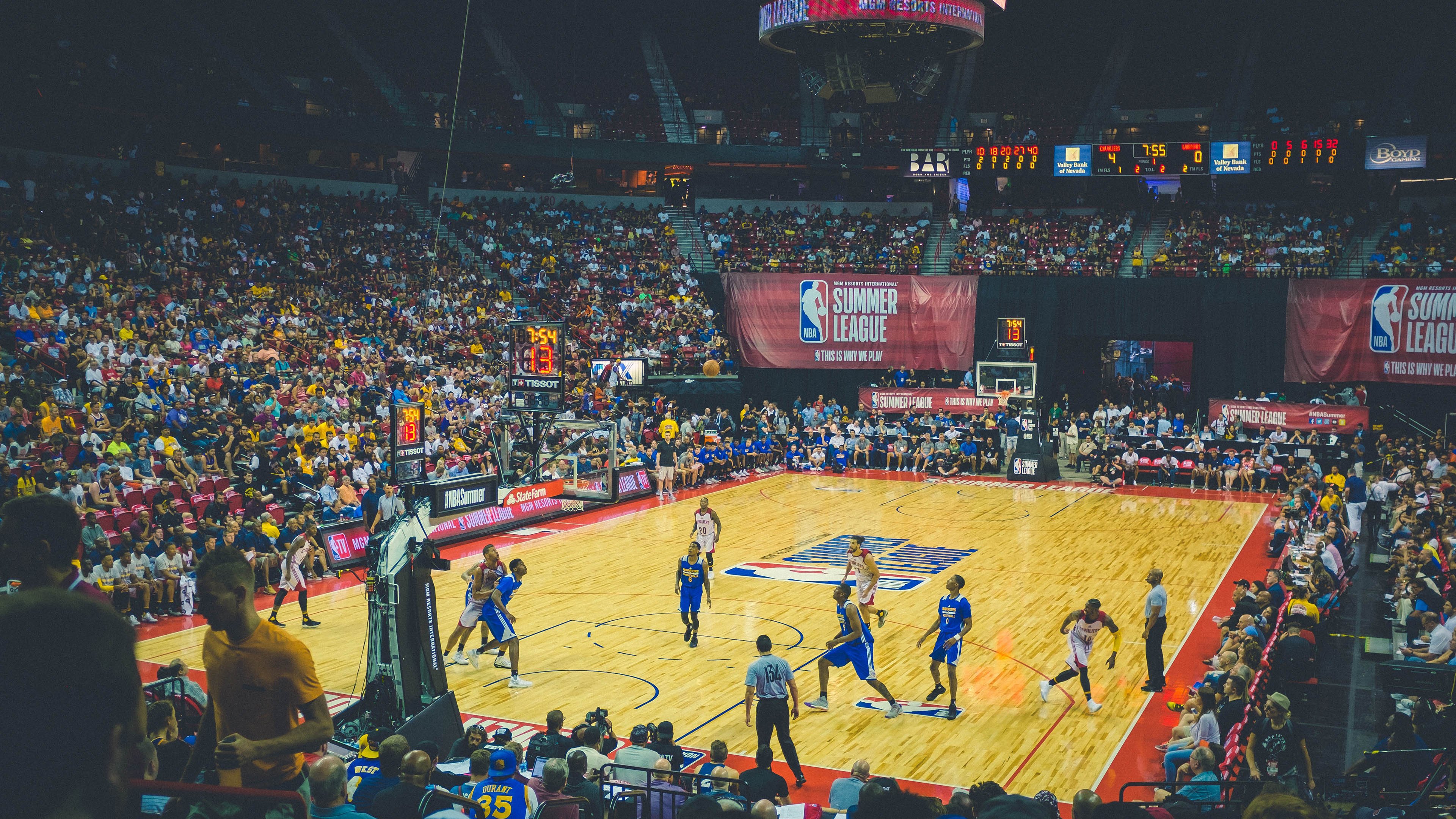 威少超越基德，成为后卫篮板王，威少绝技